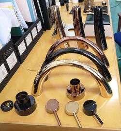 ZrN, pelapis emas ringan di keran, Faucet Kuningan, Mesin Pelapisan PVD, Mesin Pelapisan Ion PVD Vacuum Chrome